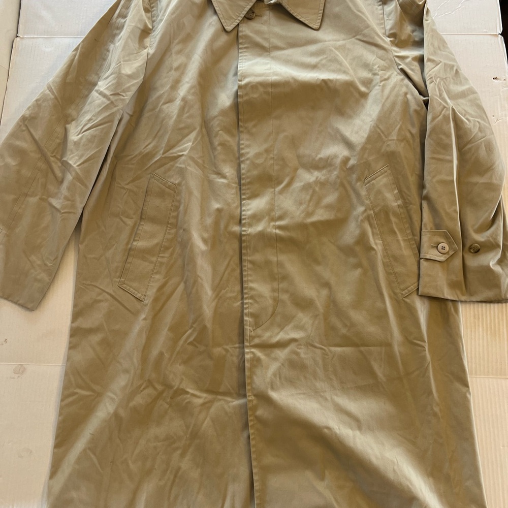 Vintage London Fog Men's Tan Trench Coat